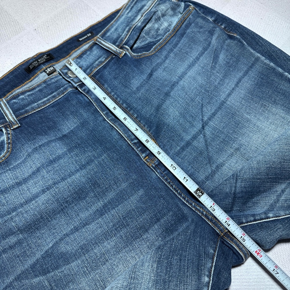 Judy Blue Skinny Jeans Women 24W‎ Raw Released Hem Side Slit Medium Wash Blue - Picture 14 of 16